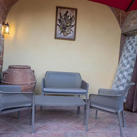 Podere Mona Apartment Pomarance Exterior photo